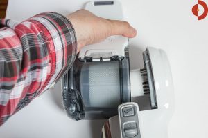 Test Black & Decker PV1820L Tischstaubsauger