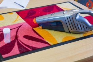 Test Krümelsauger/Akkustaubsauger AEG Rapido 6120