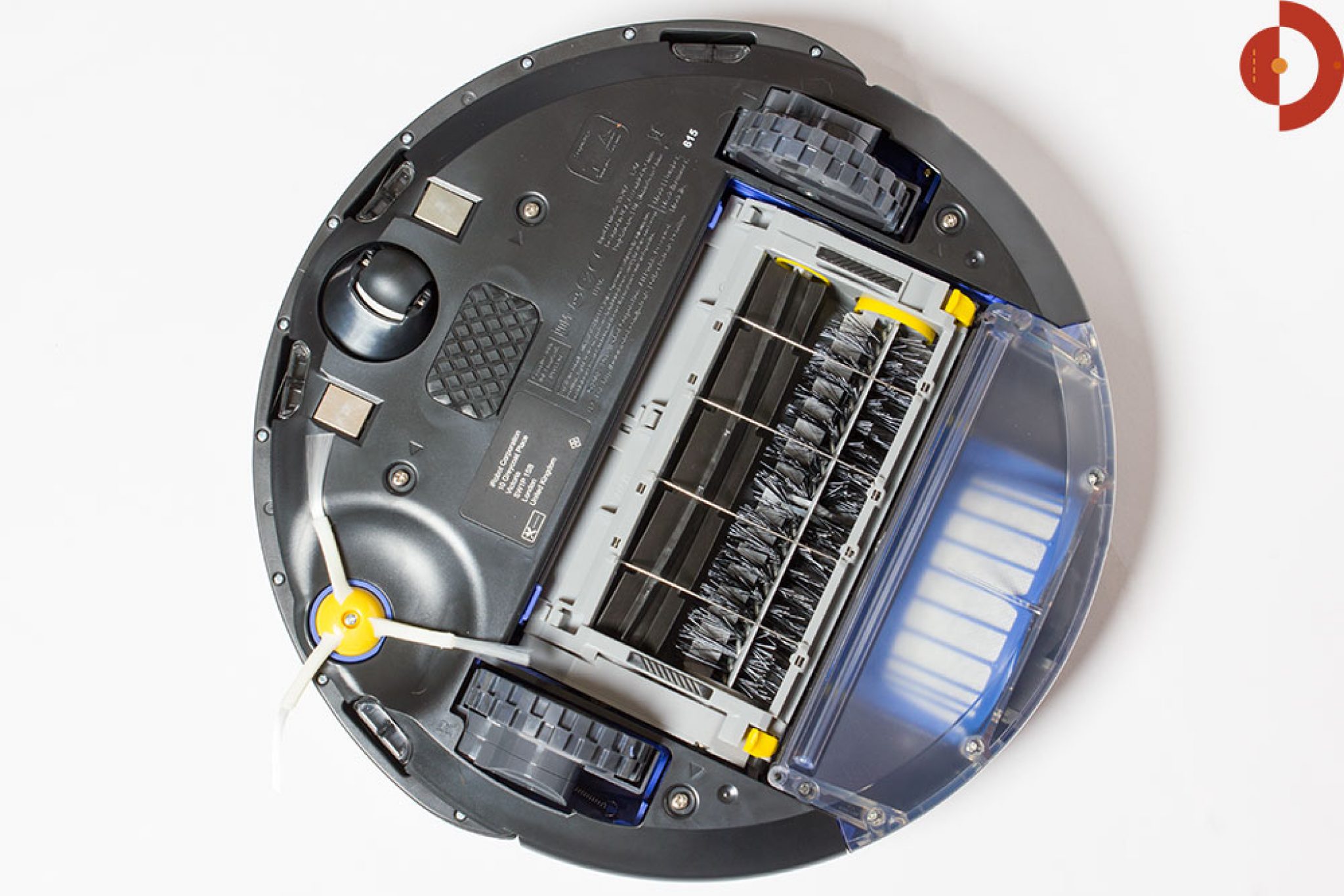 irobotroomba600Serie615616unteransicht Akku und RoboterStaubsauger