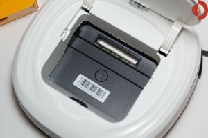 Test-Ecovacs-Deebot-D45-Schmutzfach