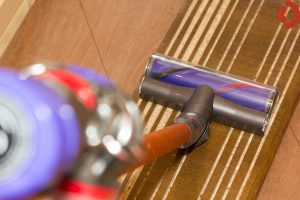 test-dyson-v8-absolute-rillentest