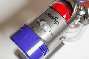 test-dyson-v8-absolute-max-schalter