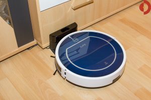ilife-v7-beetles-test-saugroboter-ladestation