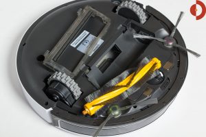 deebot-m88-test-buerstenfach