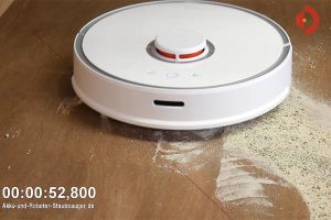 Xiaomi-Roborock-Robotic-Vacuum-Cleaner-Testbericht-Katzenstreu-Test