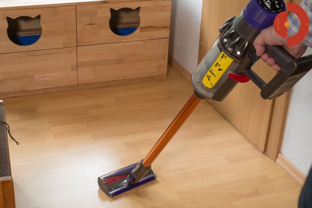 Dyson-Cyclone-V10-Absolute-Test-Katzenstreu