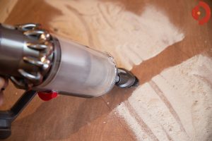 Dyson-Cyclone-V10-Absolute-Test-Kombiduese-Saugtest