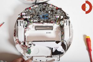360-S6-Robot-Vacuum-Cleaner-aufschrauben-innen-2