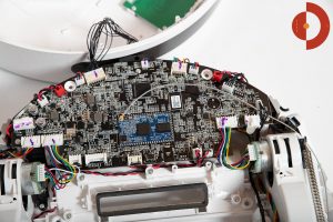360-S6-Robot-Vacuum-Cleaner-aufschrauben-innen-3-platine