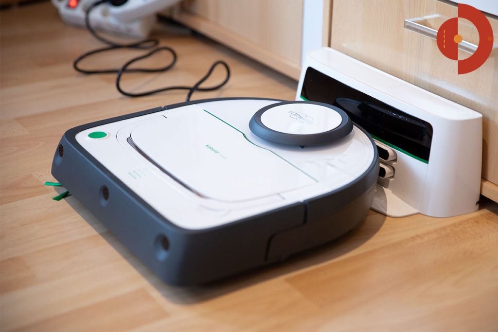 Vorwerk-VR300-Test-Vorwerk-Kobold-an-der-Ladestation
