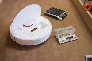 Roborock-S6-Test-Saugroboter-Katzenstreu-Test.