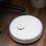 Saugroboter-360-s5-Arbeitszimmer-reinigen