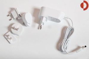 Saugroboter-360-s5-Test-Netzteil-Adapter