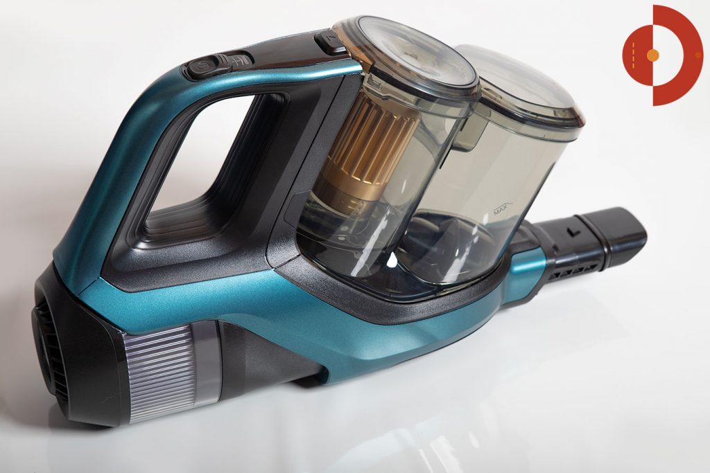 Philips-SpeedPro-Max-Plus-Aqua-XC8147-Test-Akkustaubsauger1