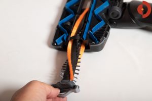 Philips-SpeedPro-Max-Plus-Aqua-XC8147-Test-Elektrobuerste-entnehmen