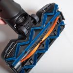 Philips-SpeedPro-Max-Plus-Aqua-XC8147-Test-Elektrobuerste-unten