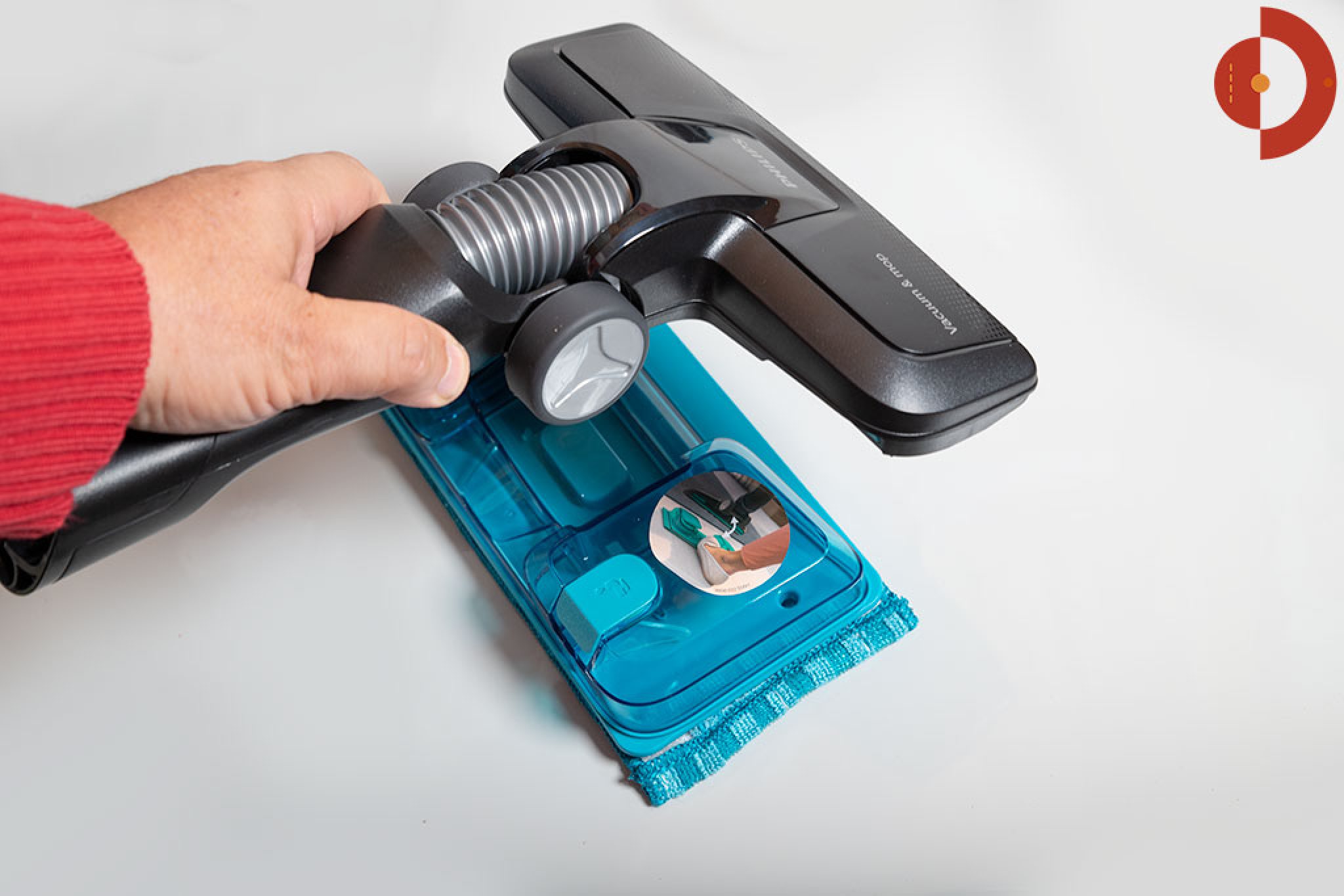 Philips Speedpro Max Aqua Plus Test Philips-SpeedPro-Max-Plus-Aqua-XC8147-Test-Saugduese-abnehmbar - Akku