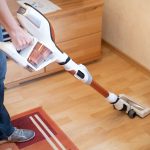 Rowenta-Air-Force-Flex-560-RH9474WO-Test-Laminat-saugen-1360