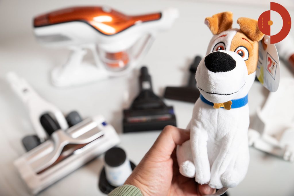 Rowenta-Air-Force-Flex-560-RH9474WO-Test-Lieferumfang-Pet