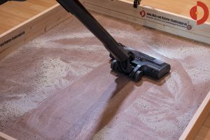 Miele-Triflex-HX1-Cat-Dog-3-Test-Testflaeche-Katzenstreu