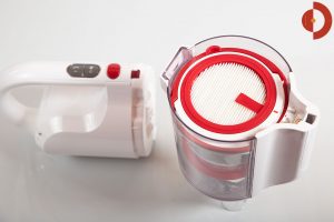 PUPPYOO-T10-Mix-Akkustaubsauger-Test-Entleeren-2