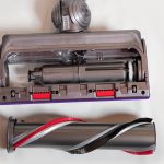 Dyson-V11-Absolute-Test-Direktantriebsbuerste-Torque-Drive-entnehmen-3