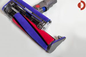 Dyson-V11-Absolute-Test-Softwalze-Walze-entnehmen-3