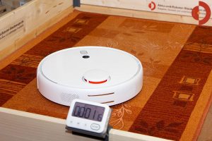 Xiaomi-Mi-Robot-1S-Xiaomi-Mijia-1S-Test-Laeufer-Saugtest