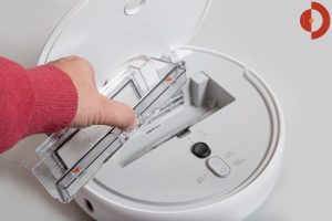 Xiaomi-Mi-Robot-1S-Xiaomi-Mijia-1S-Test-Schmutzfach-3
