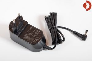 Lenovo-X1-Test-360-S7-Pro-Saugroboter-Netzteil