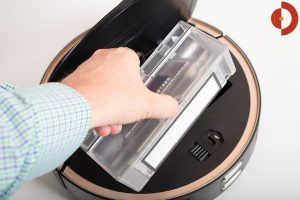 Lenovo-X1-Test-360-S7-Pro-Saugroboter-Schmutzbehaelter2