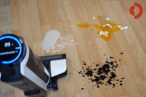 Tineco-Floor-One-S3-Test-Testflaeche-Ei-Hafer-Milch-1