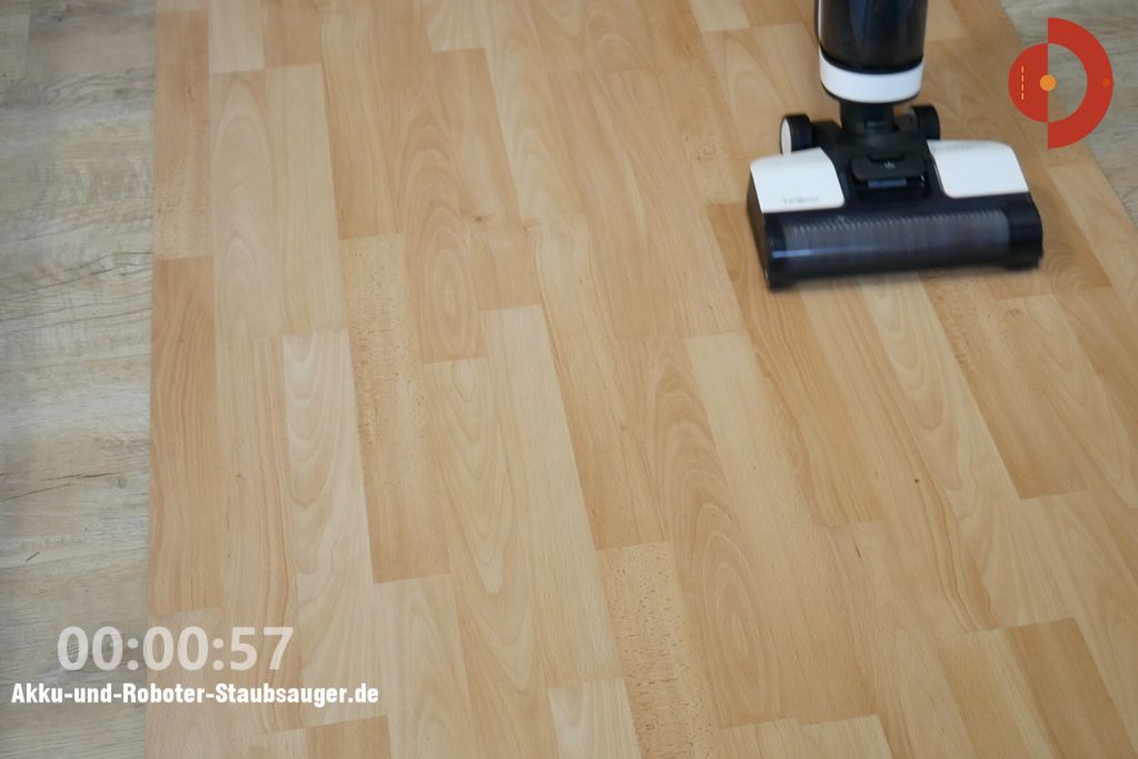 Tineco-Floor-One-S3-Test-Testflaeche-Schokoflecken-2
