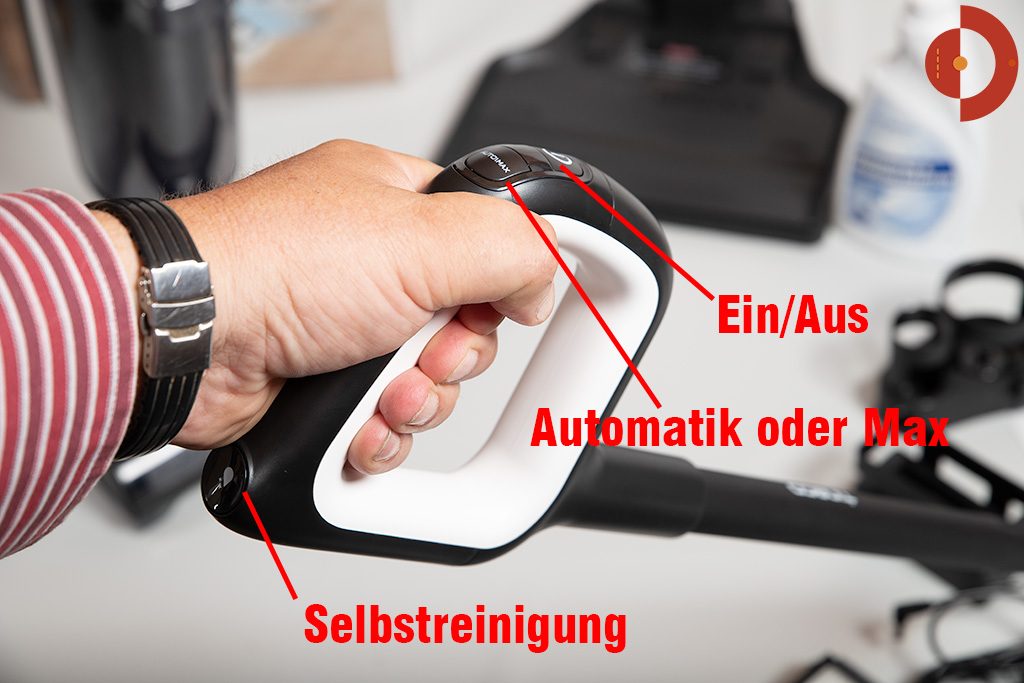 Tineco-Floor-One-S3-Test-Wischsauger-Taster-Griff