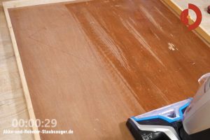 Bissell-CrossWave-Cordless-Test-Befeuchtung-2