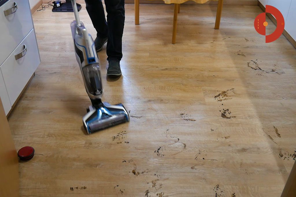 Bissell-CrossWave-Cordless-Test-Hartboden-Reinigung-Kueche