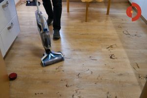 Bissell-CrossWave-Cordless-Test-Hartboden-Reinigung-Kueche