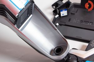 Bissell-CrossWave-Cordless-Test-Vergleich-Schmutzbehaelterfach