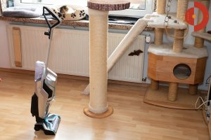 Bissell-CrossWave-Cordless-Test-Vergleich-steht-eigenstaendig