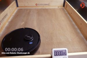 Deebot-Ozmo-T8-AIVI-Test-Randreinigung-Start