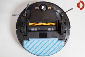 Deebot-Ozmo-T8-AIVI-Test-Saugroboter-Unteransicht