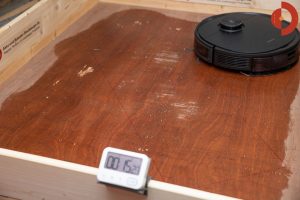 Ecovacs-Deebot-Ozmo-T8-AIVI-Test-Wischfunktion-Wasserverteilung-4