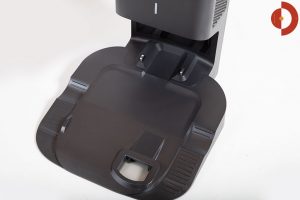 iRobot-Roomba-i7-Plus-Test-Absaugstation-2