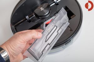 Roborock-S6-MaxV-Test-Saugroboter-Schmutzbehaelter-2