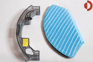 Midea-M7-Pro-Test-Saugroboter-Standard-Wischaufsatz-Wassertank
