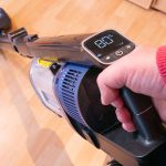 Shark-IZ320EUT-Test-Display-Titel