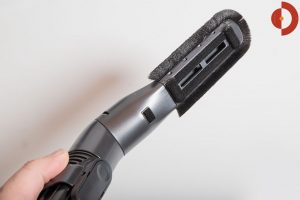 Shark-IZ320EUT-Test-Staubbuerste2